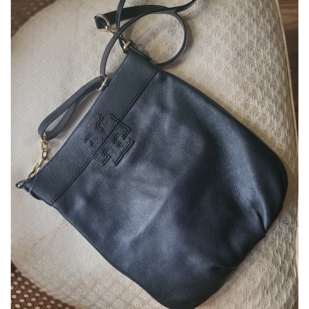 Tory Burch Black Stacked T Book Bag Pebbled Leather Crossbody Pristine